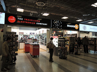 Helsinki_Vantaa_Airport_TheTravellersElectronics2.jpg